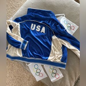 VINTAGE 1984 USA Olympic Velour Track Jacket 🇺🇸 Levi’s Classic RARE FIND! 🏆💙